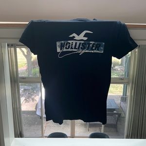Hollister shirt
